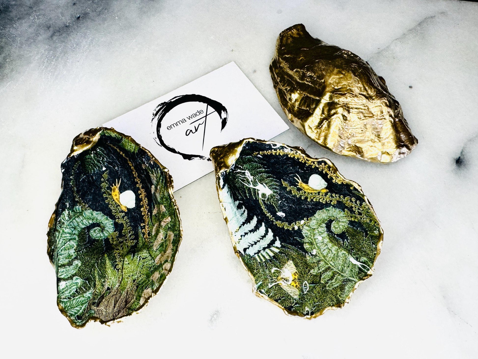 Forest Fern Shell Gift, Trinket oyster Shell dish gold finish, gold leaf trinket tray, shell scallop dish, Ferns Nature lover shell bowl, decorative oyster shells, gorgeous sustainable packaging, green and gold shell dish, Bee ring dish, golden trinket dish, bride shell dish, shell jewellery bowl, decoupaged earrings dish, shell art trinket, Fern shell gift, Gold shell trinket holder, painted shell with gold, shell jewellery dish, Emma Wade art, Proposal Ring Tray, Green Painted Key Bowl