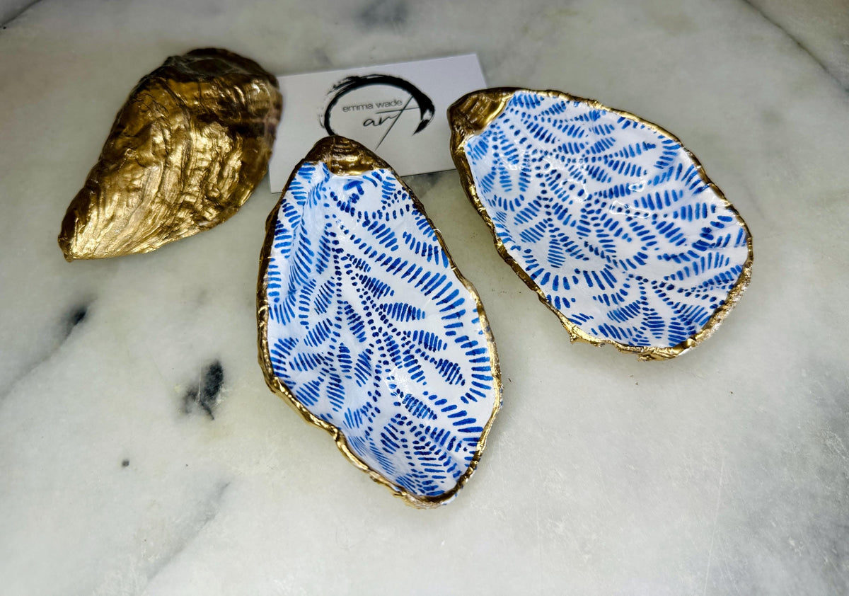 Sustainable Blue Floral Dorset Oyster Shell Salt & Pepper Dishes | Marimekko-Inspired Blue Flower Dishes | Coastal Gift Set with spoons