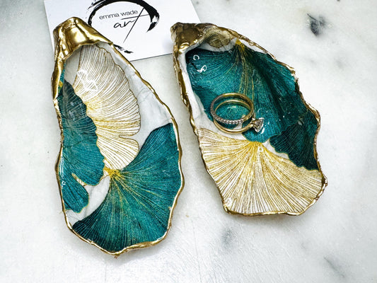 Japanese Green Ginkgo Oyster Trinket Dish, Floral Shell Ring Dish, Handmade Shell Dish, Coastal Fecor