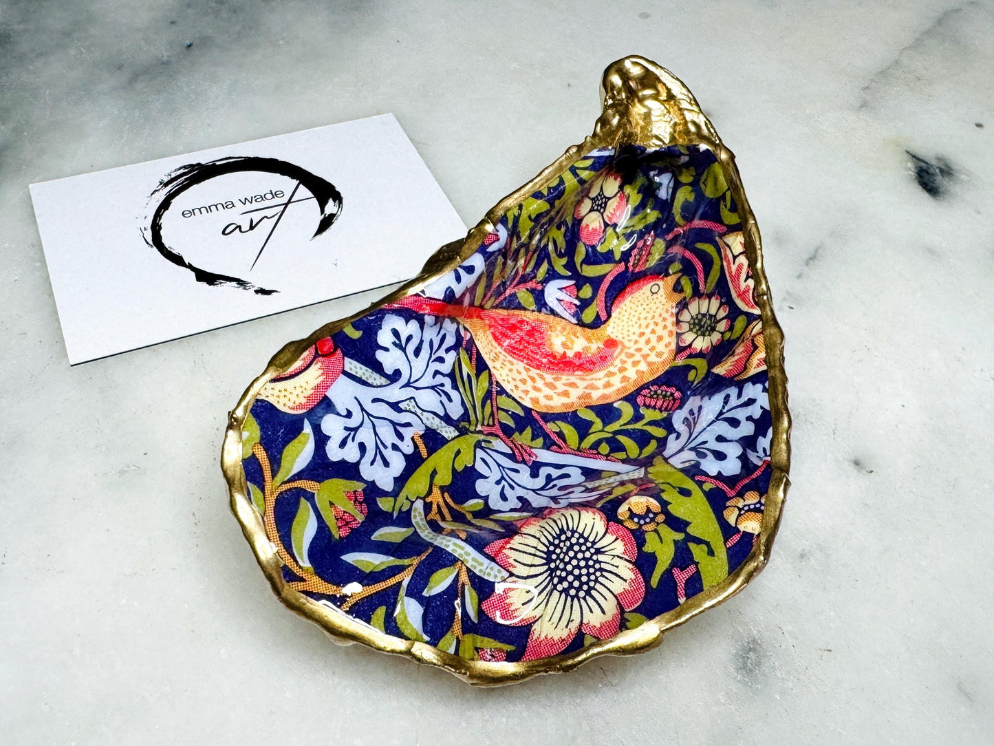 William Morris strawberry thief gift, Trinket dishes gold finish, gold leaf trinket tray, shell oyster dish, personalised oyster shell trinket, decorative oyster shells, William Morris key bowl, green and gold dishes, Bird ring dish, golden trinket dish, bride oyster dish, shell jewellery bowl, decoupaged earrings dish, shell art trinket, art dish, Gold shell trinket, painted shell with gold, shell jewellery dish, Emma Wade art, Proposal Ring Tray, Painted Key Bowl, Bride Oyster Dish