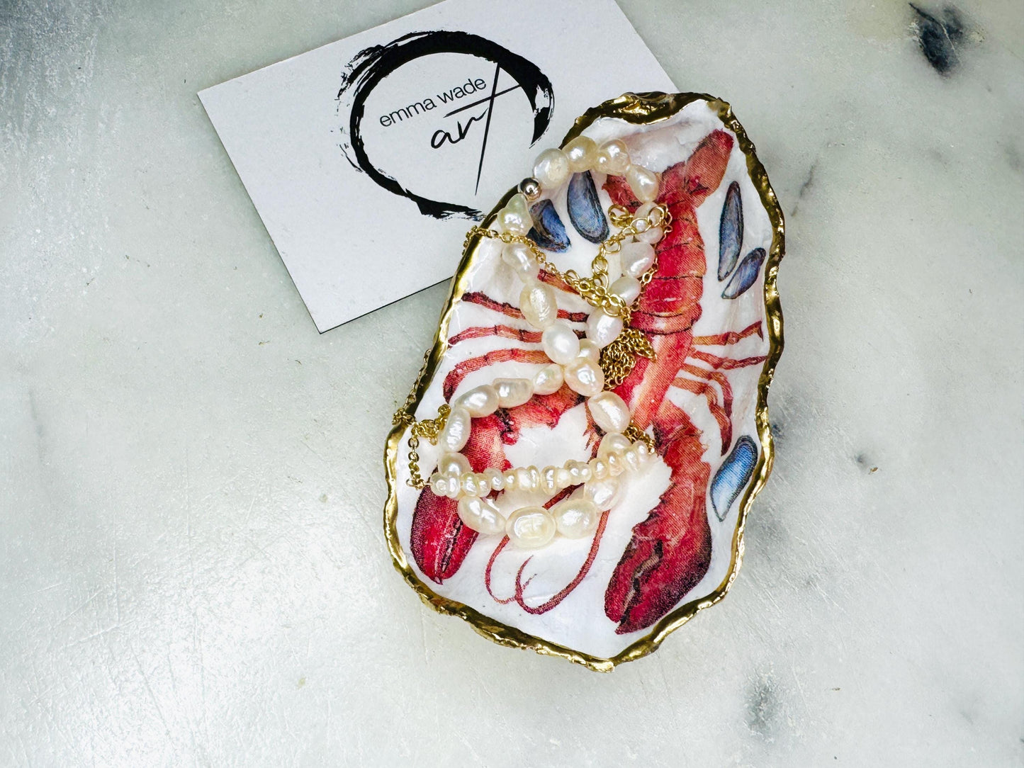 Oyster Dishes hand crafted with Crab and Lobster Designs, Shell with gold finish, oyster shellfish shell jewellery dish, UK Natural Oyster Red and gold trinket tray, shell oyster dish, trinket tray shell, oyster shell jewellery bowl, golden trinket dish, decoupaged earring dish, oyster dish with crabs, oyster dish with lobsters, shell art trinket, host gift, shell key bowl, sea life shell gift, coastal shell gift, red white host gift, red shell ornament, decoupage oyster ring dish m, Union Jack