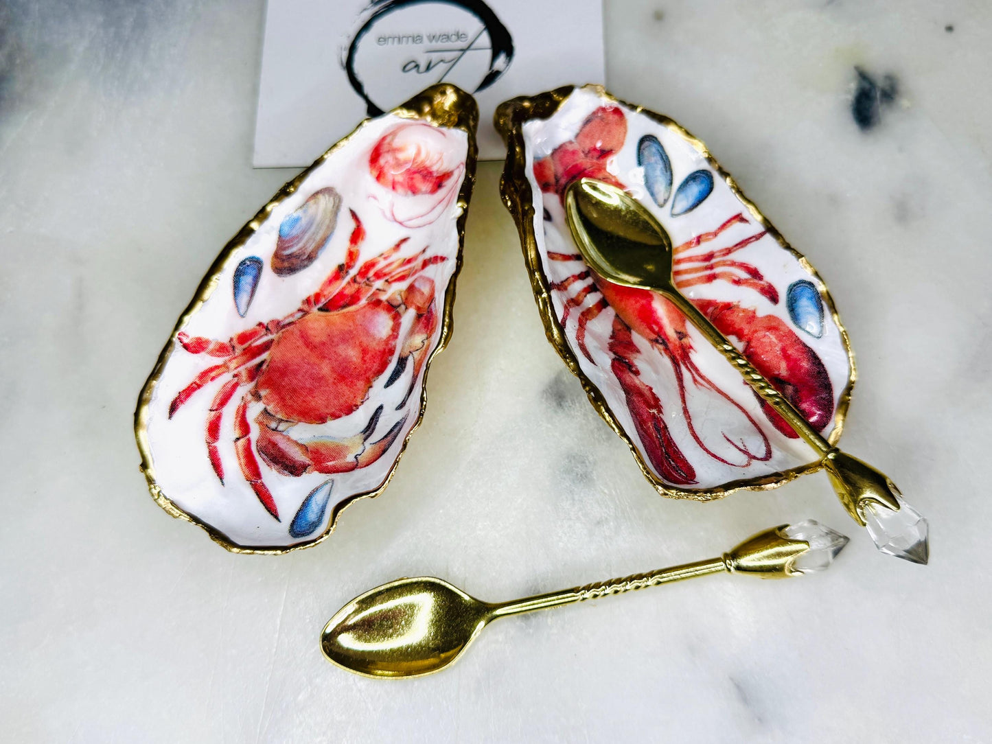 Red Crab and Lobster Gold Gilded Oyster salt Dishes, Seashell salt dish, Salt gift, oyster salt tray, salt and pepper shell, salt and pepper shell box, sea shell salt, seashell salt holder, oyster shell sugar dish, Lobster shell gift, Crab shell gift,  oyster salt, cow salt pot, oyster salt dish, oyster pinch bowl, salt crystal bowl, shell salt dish, oyster salt cellar, oyster salt and pepper holders, salt and pepper dish set, Red white Contemporary pinch pots, Sealife Gift, Coastal Host Gift,