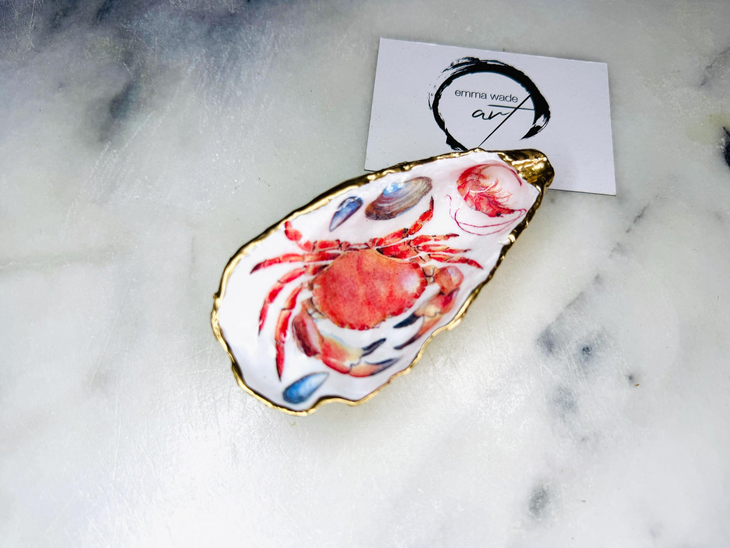 Red Crab and Lobster Gold Gilded Oyster salt Dishes, Seashell salt dish, Salt gift, oyster salt tray, salt and pepper shell, salt and pepper shell box, sea shell salt, seashell salt holder, oyster shell sugar dish, Lobster shell gift, Crab shell gift,  oyster salt, cow salt pot, oyster salt dish, oyster pinch bowl, salt crystal bowl, shell salt dish, oyster salt cellar, oyster salt and pepper holders, salt and pepper dish set, Red white Contemporary pinch pots, Sealife Gift, Coastal Host Gift,