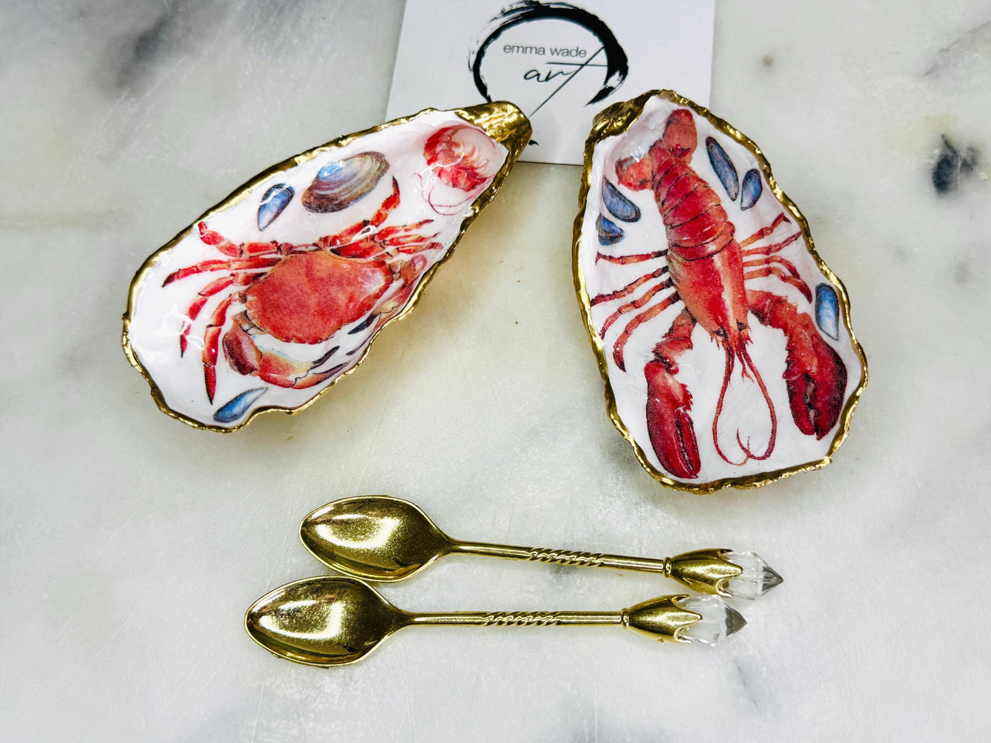 Red Crab and Lobster Gold Gilded Oyster salt Dishes, Seashell salt dish, Salt gift, oyster salt tray, salt and pepper shell, salt and pepper shell box, sea shell salt, seashell salt holder, oyster shell sugar dish, Lobster shell gift, Crab shell gift,  oyster salt, cow salt pot, oyster salt dish, oyster pinch bowl, salt crystal bowl, shell salt dish, oyster salt cellar, oyster salt and pepper holders, salt and pepper dish set, Red white Contemporary pinch pots, Sealife Gift, Coastal Host Gift,