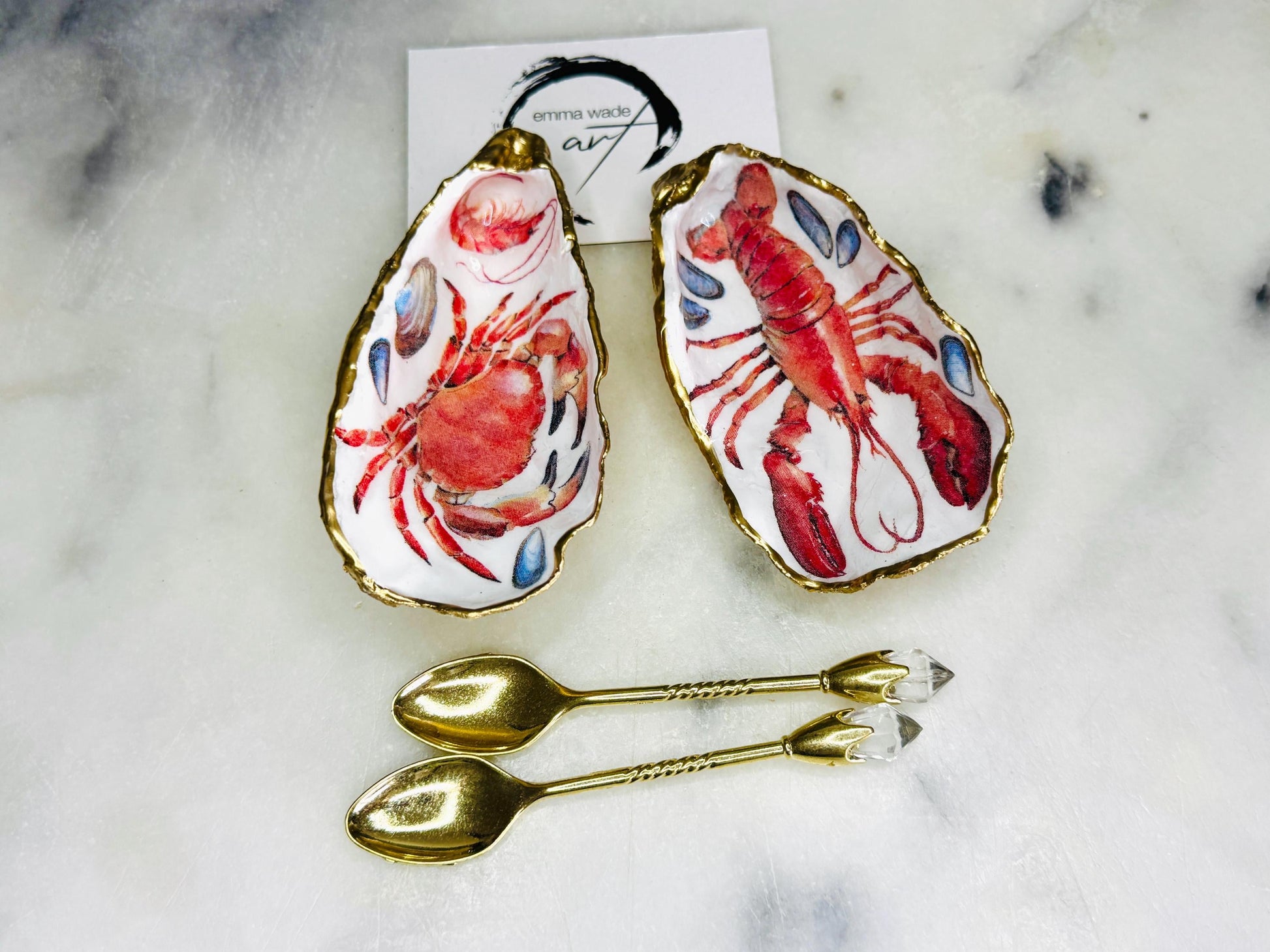 Red Crab and Lobster Gold Gilded Oyster salt Dishes, Seashell salt dish, Salt gift, oyster salt tray, salt and pepper shell, salt and pepper shell box, sea shell salt, seashell salt holder, oyster shell sugar dish, Lobster shell gift, Crab shell gift,  oyster salt, cow salt pot, oyster salt dish, oyster pinch bowl, salt crystal bowl, shell salt dish, oyster salt cellar, oyster salt and pepper holders, salt and pepper dish set, Red white Contemporary pinch pots, Sealife Gift, Coastal Host Gift,