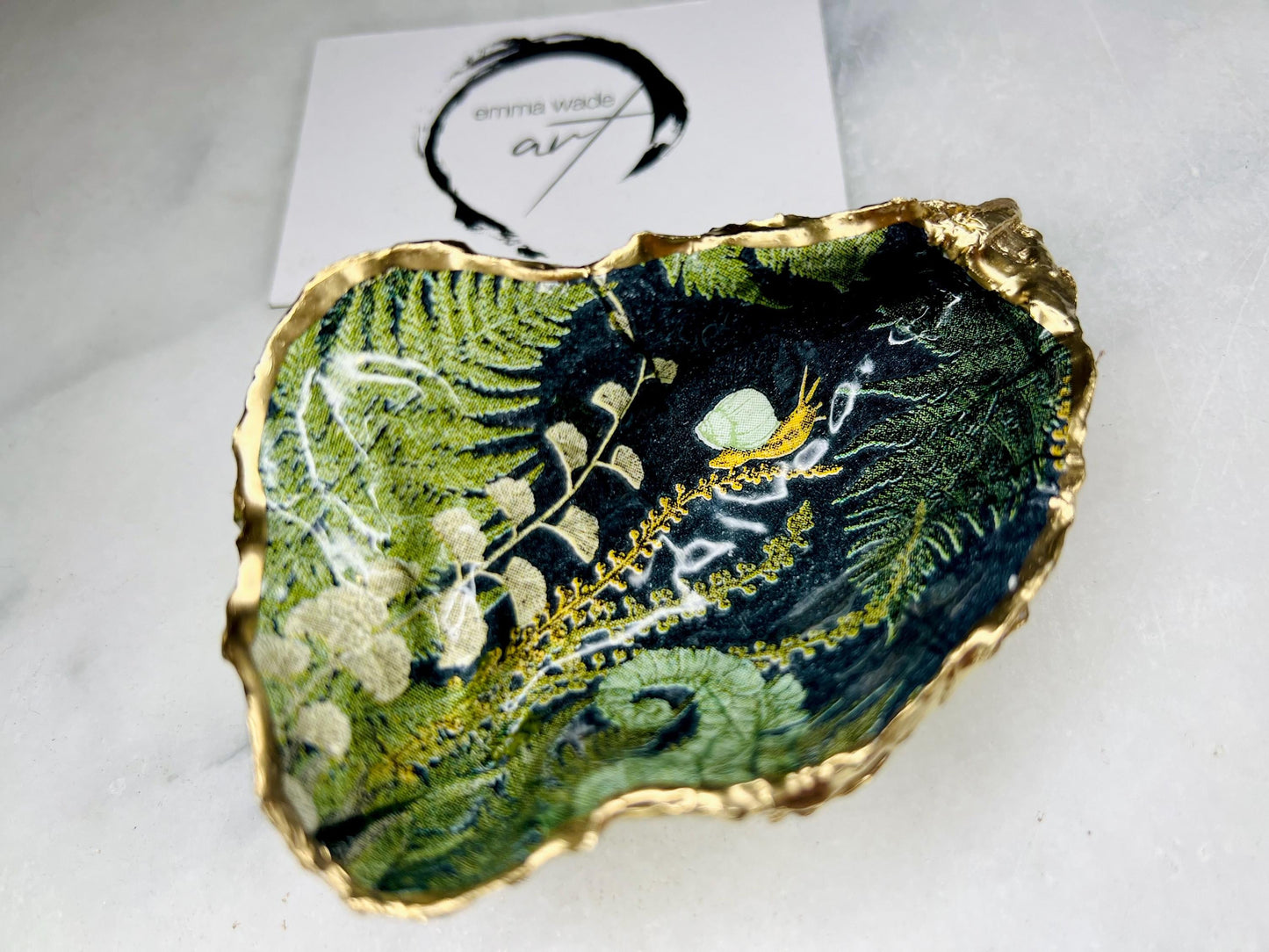 Forest Fern Shell Gift, Trinket oyster Shell dish gold finish, gold leaf trinket tray, shell scallop dish, Ferns Nature lover shell bowl, decorative oyster shells, Fern Green Design key bowl, green and gold shell dish, Bee ring dish, golden trinket dish, bride shell dish, shell jewellery bowl, decoupaged earrings dish, shell art trinket, Fern shell gift, Gold shell trinket holder, painted shell with gold, shell jewellery dish, Emma Wade art, Proposal Ring Tray, Green Painted Key Bowl