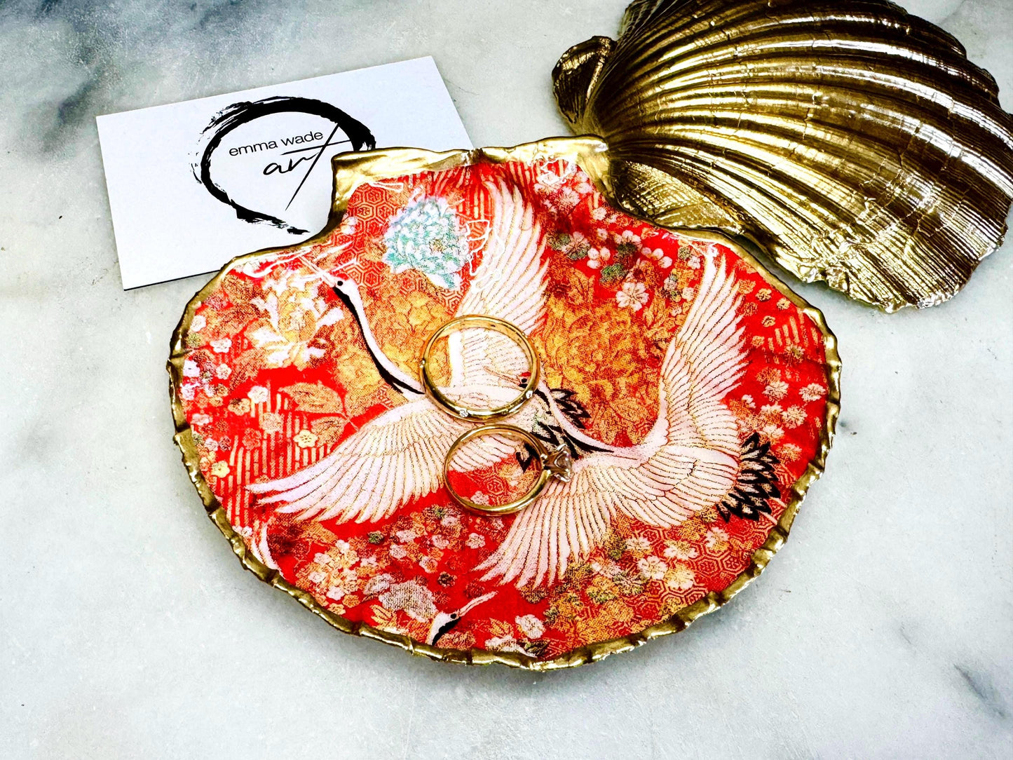 Orange Flamingo shell dish, Japanese kimono Trinket dishes gold finish, gold leaf trinket tray, shell scallop dish, bird design shell trinket tray, decorative scallop shells, orange shell key bowl, gold leaf ring dish, Bird ring dish, golden trinket dish, bride oyster dish, shell jewellery bowl, decoupaged earrings dish, shell art trinket, art dish, Gold shell trinket, painted shell with gold, shell jewellery dish, coastal ring holder, Proposal Ring Tray, Painted Key Bowl, coastal host gift