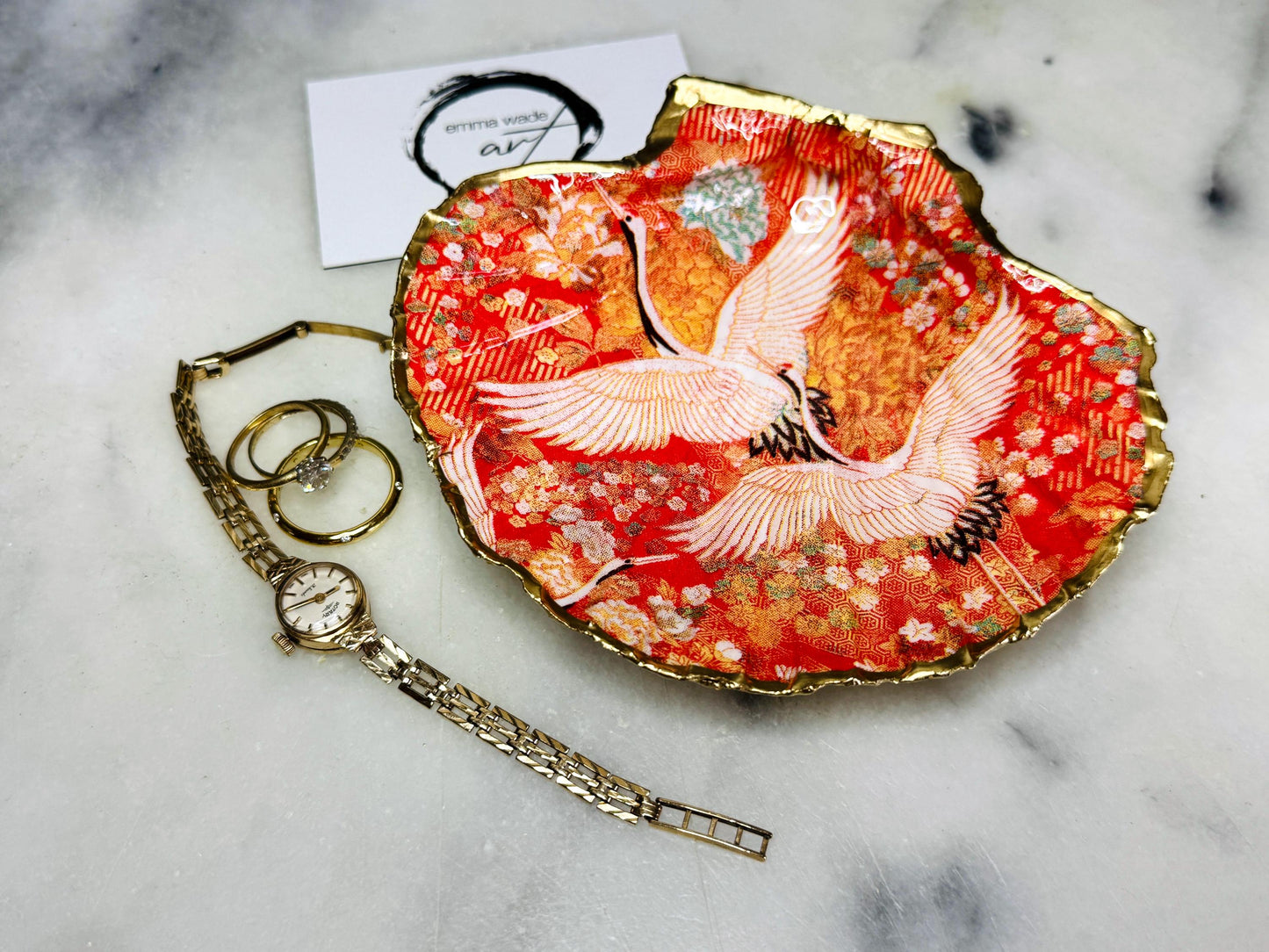 Orange Flamingo shell dish, Japanese kimono Trinket dishes gold finish, gold leaf trinket tray, shell scallop dish, bird design shell trinket tray, decorative scallop shells, orange shell key bowl, gold leaf ring dish, Bird ring dish, golden trinket dish, bride oyster dish, shell jewellery bowl, decoupaged earrings dish, shell art trinket, art dish, Gold shell trinket, painted shell with gold, shell jewellery dish, coastal ring holder, Proposal Ring Tray, Painted Key Bowl, coastal host gift