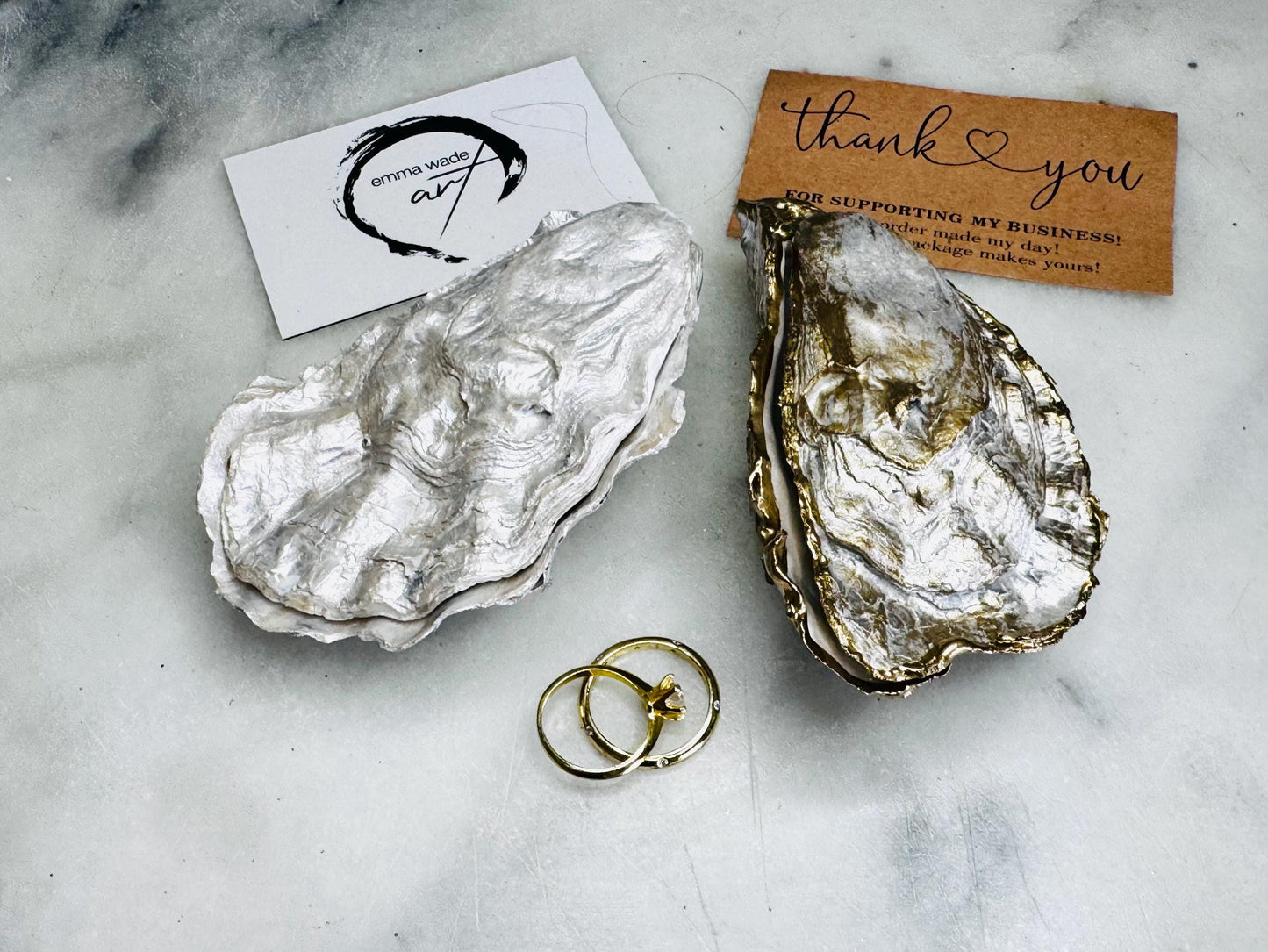 Shell Decor, ocean decor, proposal ring box, ring box, pearl box, gift for her, keepsake box, wedding gift, ring bearer box, Engagement ring box, oyster jewellery box, oyster ring box, pearl anniversary gift, Shell Jewellerybox, EmmaWadeART, oyster ring bear box, oyster ring tray, shell jewelry box, pearl ring box, real pearl ring box, wedding ring tray, wedding ring box, engagement ring box, oyster proposal ring box, ocean wedding, gold gilded shell box, oyster trinket box, oyster trinket tray