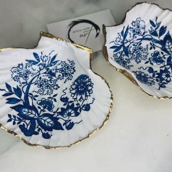 Blue Onion Floral Scallop Shell Trinket Dish, Gold Leaf Ring Holder, Handmade Coastal Decor Gift