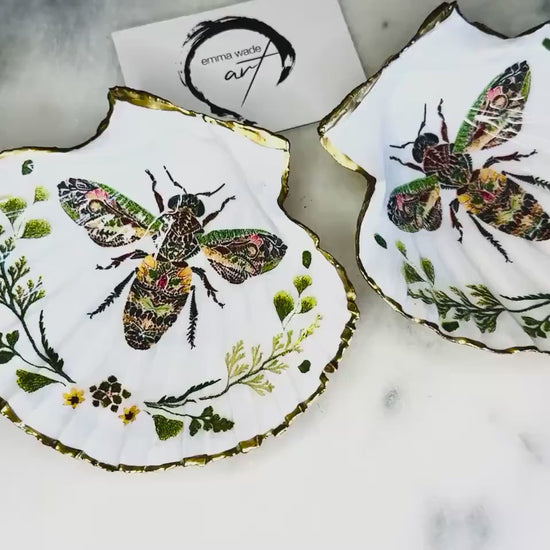 Botanical Bee and Green Ferns Scallop Shell Trinket Dish: Floral Dorset Shell Ring Tray, Nature Lover Gift, UK Coastal Gift