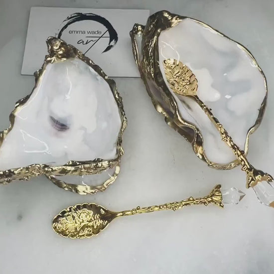 Natural Oyster Shell Salt & Pepper Pinch Pot Set | Gold Leaf Oyster Cruet Dishes | Coastal Table Décor Gift | Add on gold spoons