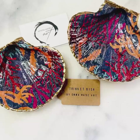Hand Gilded Scallop Shell Trinket Dish, Coral Reef Coastal Jewellery Holder, Red Seaweed Ring Dish, Handmade Dorset Shell Decor
