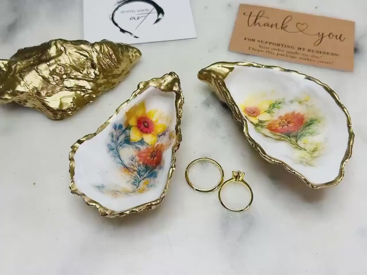 Handcrafted Oyster Shell Trinket Dish – Floral Art Ring Holder, Gold Gilded Coastal Gift