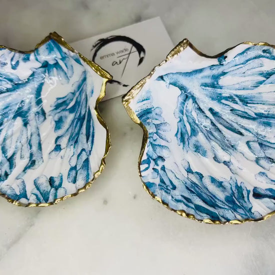 Blue Seaweed Scallop Trinket Dish | Gold Leaf Coastal Shell Ring Catcher | Ocean Decor | Coastal Gift