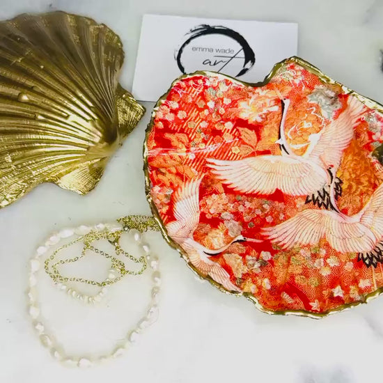 Japanese Flamingo Scallop Shell Trinket Dish: Kimono gift, Coastal Decor, Host Gift Idea, Bird lover gift