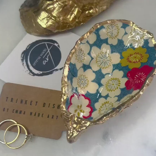 Japanese Sakura Cherry Blossom Floral Oyster Shell Trinket Dish: Gold Leaf Jewelry Dish, Coastal Gift, Host Gift