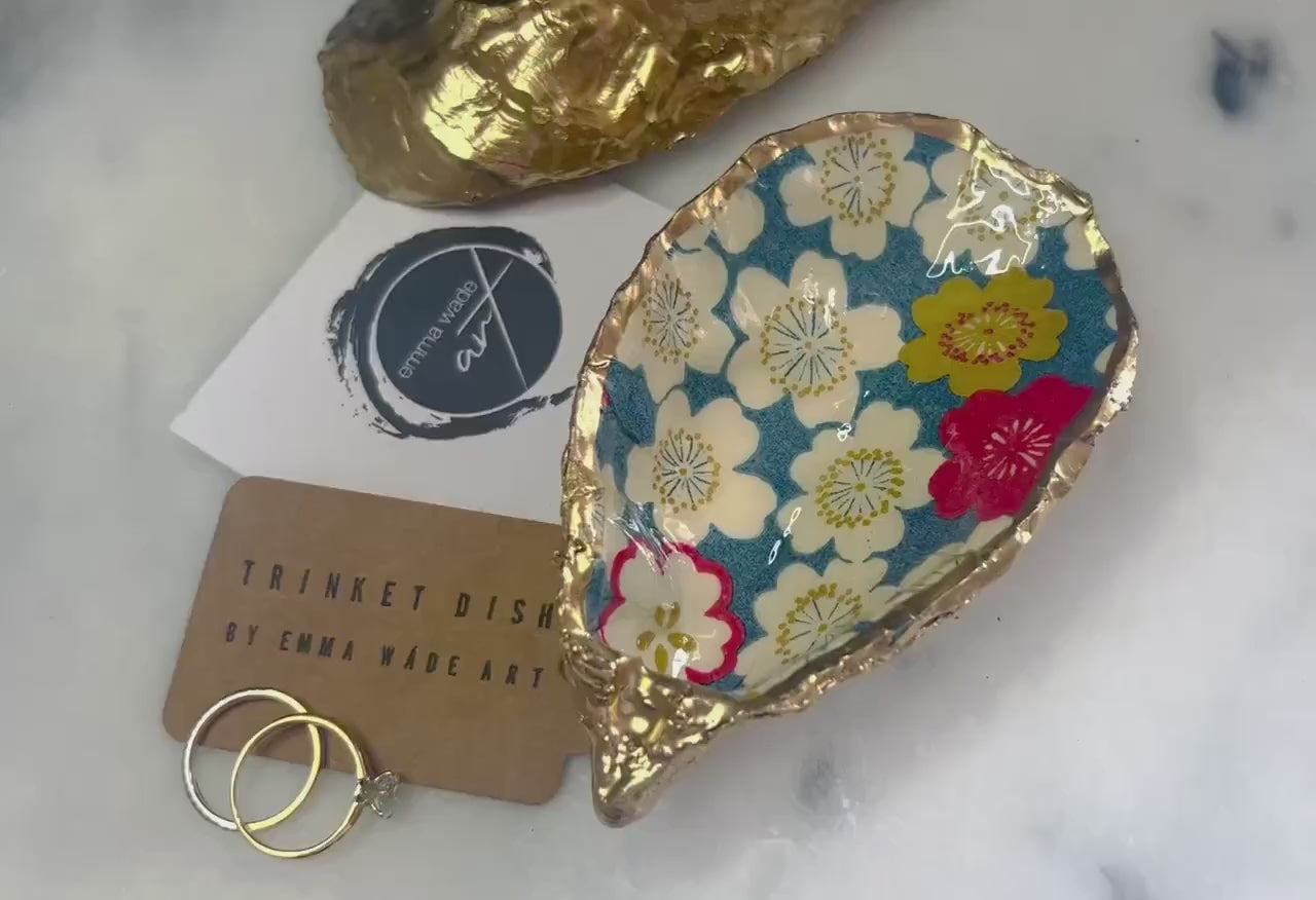 Japanese Sakura Cherry Blossom Floral Oyster Shell Trinket Dish: Gold Leaf Jewelry Dish, Coastal Gift, Host Gift