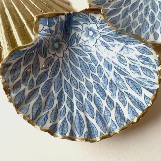 Hand Gilded Scallop Shell Trinket Dish | Blue Floral Jewellery Dish | Gold Leaf Coastal Decor | Nordic Style Ring Tray