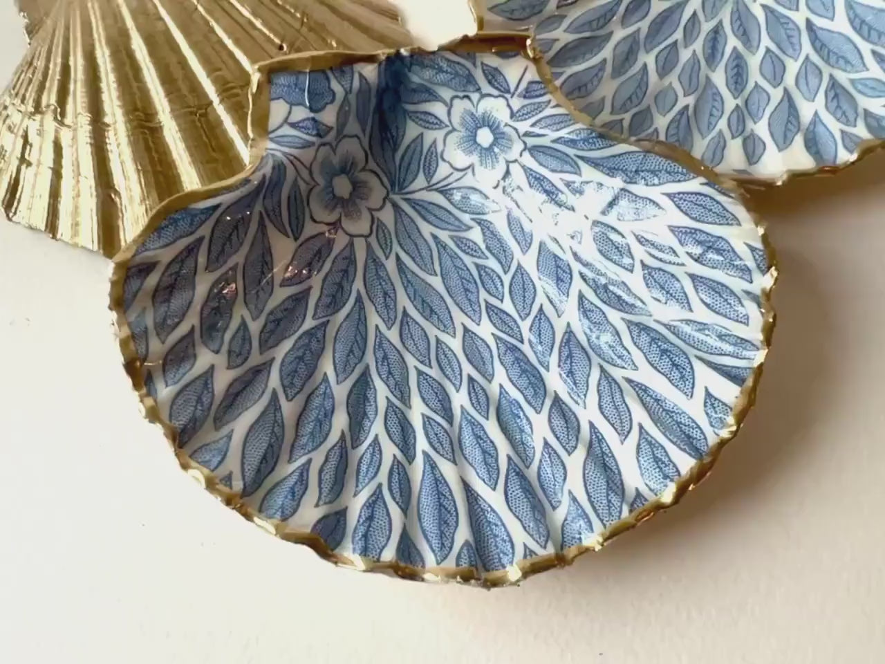 Hand Gilded Scallop Shell Trinket Dish | Blue Floral Jewellery Dish | Gold Leaf Coastal Decor | Nordic Style Ring Tray