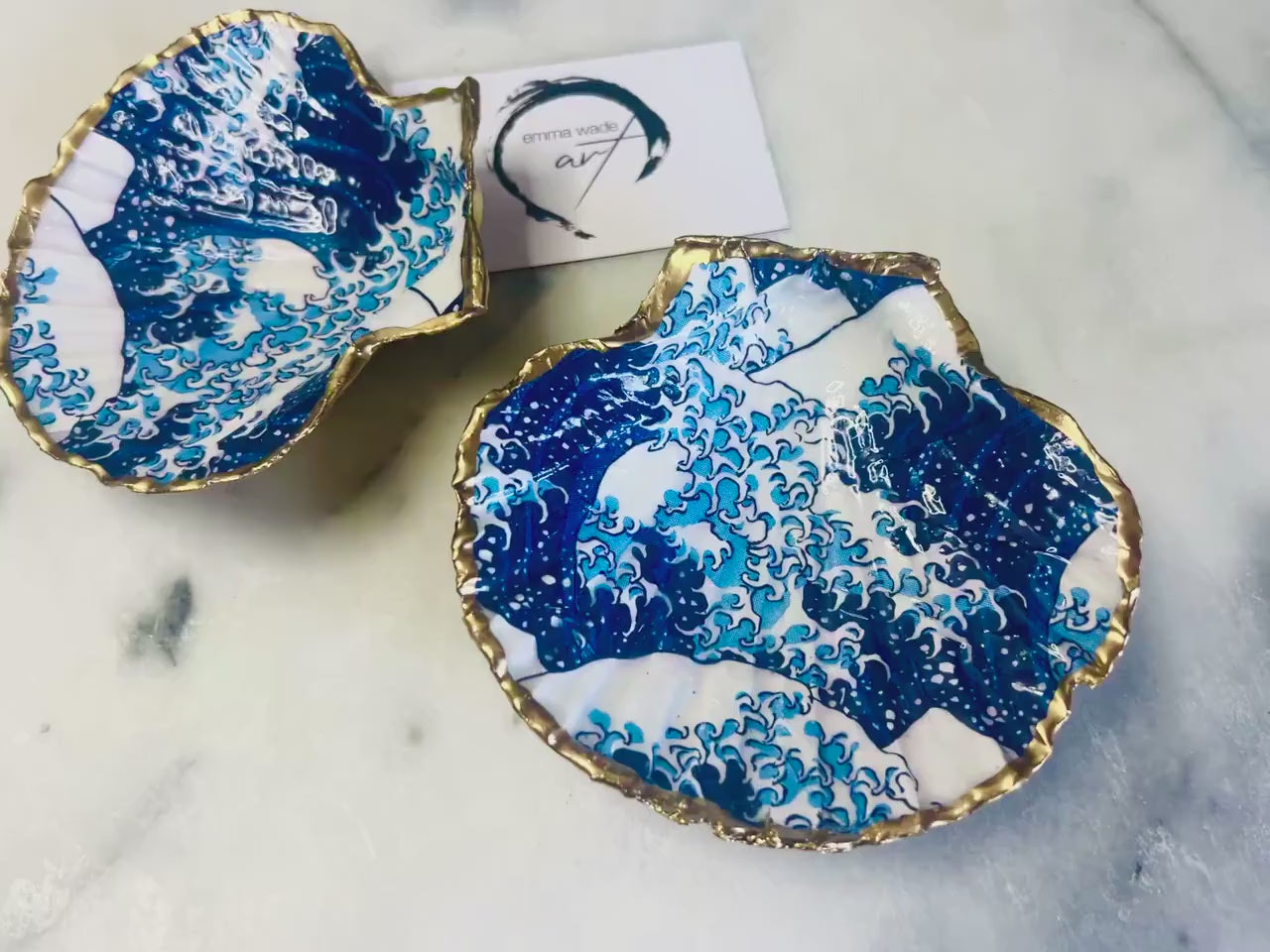 Great Wave of Kanagawa Scallop Shell Trinket Dish | Ocean Wave Jewellery Tray | Japanese Coastal Decor | Gold Leaf Ring Dish Gift
