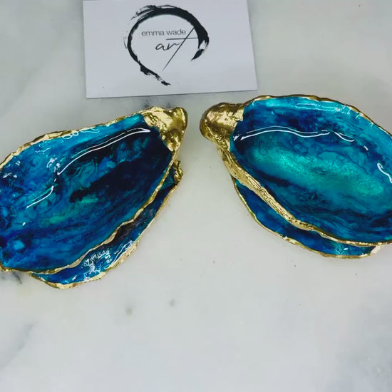 Hand-Painted Original Oyster Ring Box, Ocean Wave Proposal Ring Holder, Gold Leaf Oyster Shell Keepsake, Coastal Wedding Ring Box.