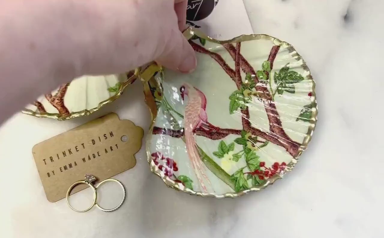 Birds of Paradise Scallop Shell Trinket Dish, Gold Leaf Coastal Jewellery Holder, Pink Bird Ring Dish, Handmade Dorset Shell Decor