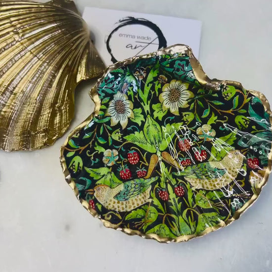 William Morris Black Green Strawberry Thief Ring Dish: Gold Leaf Jewelry Trinket Dish, UK Heritage Gift, Bird Lover Gift, Floral Ring Holder