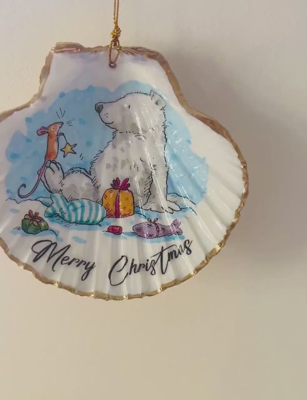 Scallop Shell Christmas Bear Hanging Ornament: Gilded with gold leaf, Festive Decor, Traditional Bauble
