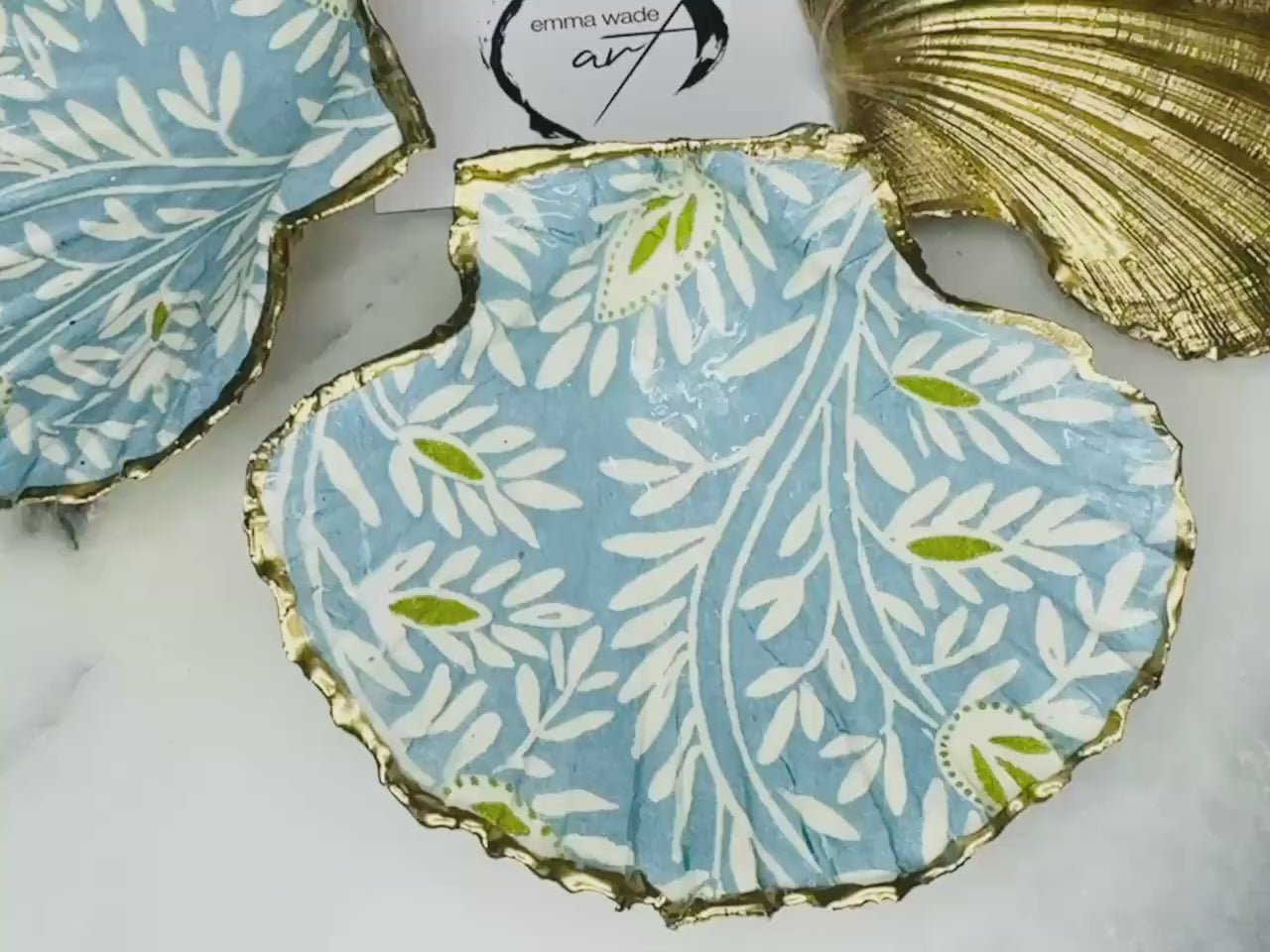 Samsara Blue Floral Scallop Trinket Dish, UK Shell Jewellery Dish, Nature Lover Gift, Gold leaf Ring Dish