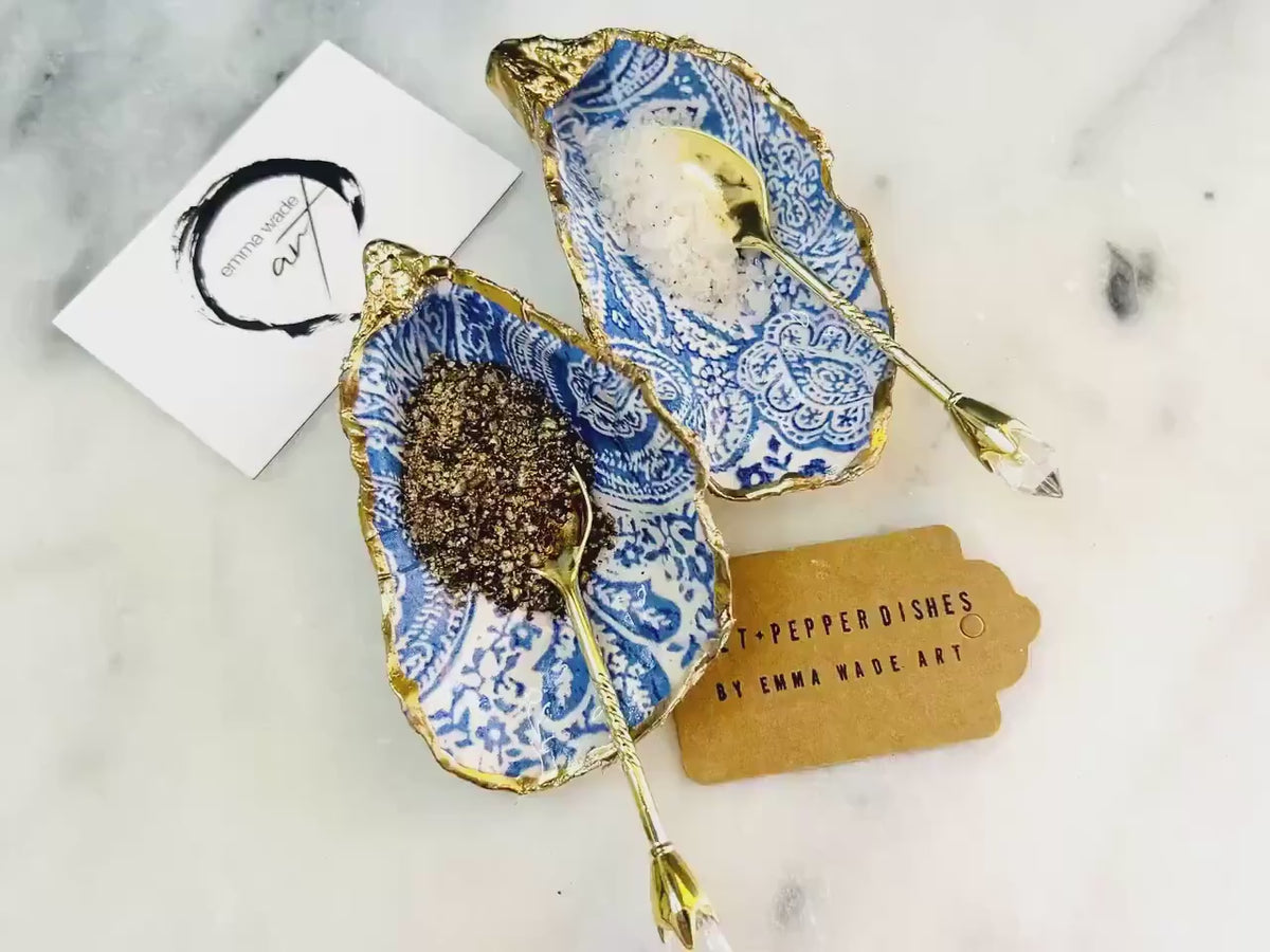 Blue Paisley Dorset Oyster Salt Cellar Set | Gold Leaf Shell Pinch Pots | Coastal Dining Decor