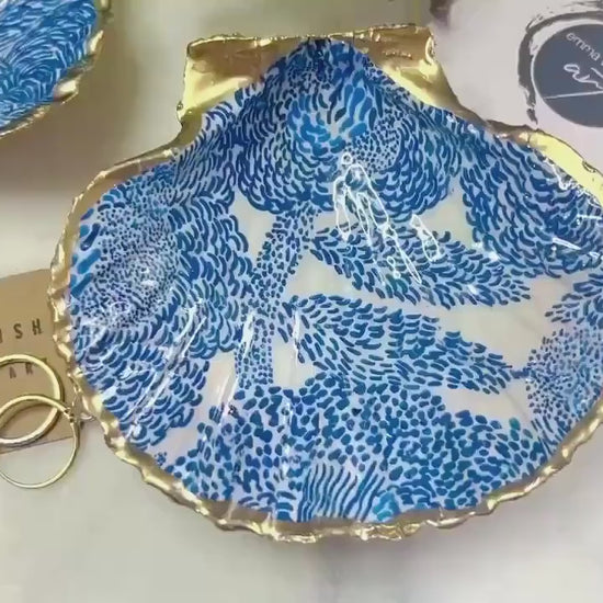 Marimekko Floral Blue White Scallop Shell Dish, Gold Leaf Coastal Trinket Dish, Scandinavian Floral Jewellery Holder, Dorset Shell Decor