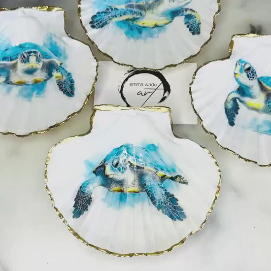 Blue Illustrated Sea Turtle Scallop Shell Trinket Dish | Gilded Gold Leaf Coastal Decor | Handmade Jewellery Ring Dish | Nautical Home Gift