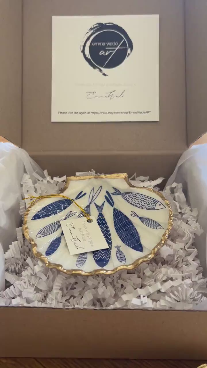 Blue Fish Scallop Shell Trinket Dish | Gold Leaf Ocean Decor | Coastal Jewellery Dish | Handmade Dorset Shell Art