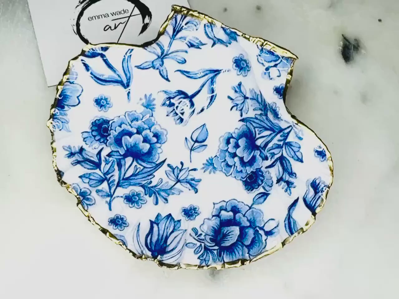Delft Blue Floral Scallop Trinket Dish: Gold Leaf Trinket Holder, Blue White Ring Tray, Nature lover gift, Coastal Art