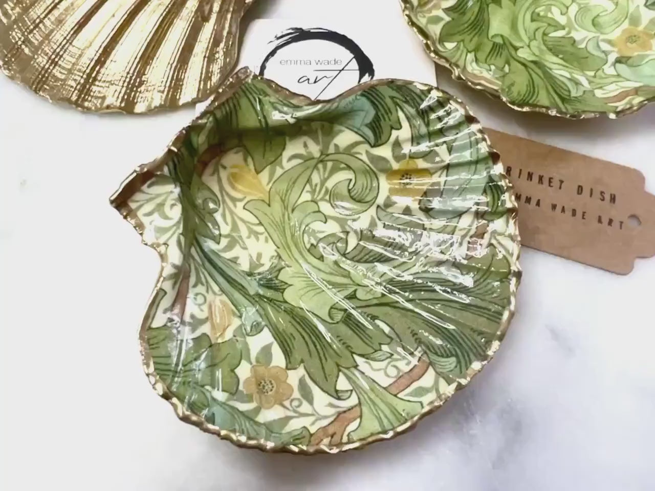 William Morris Scallop Shell Trinket Dish: Hand-Gilded Gold Leaf Ornament