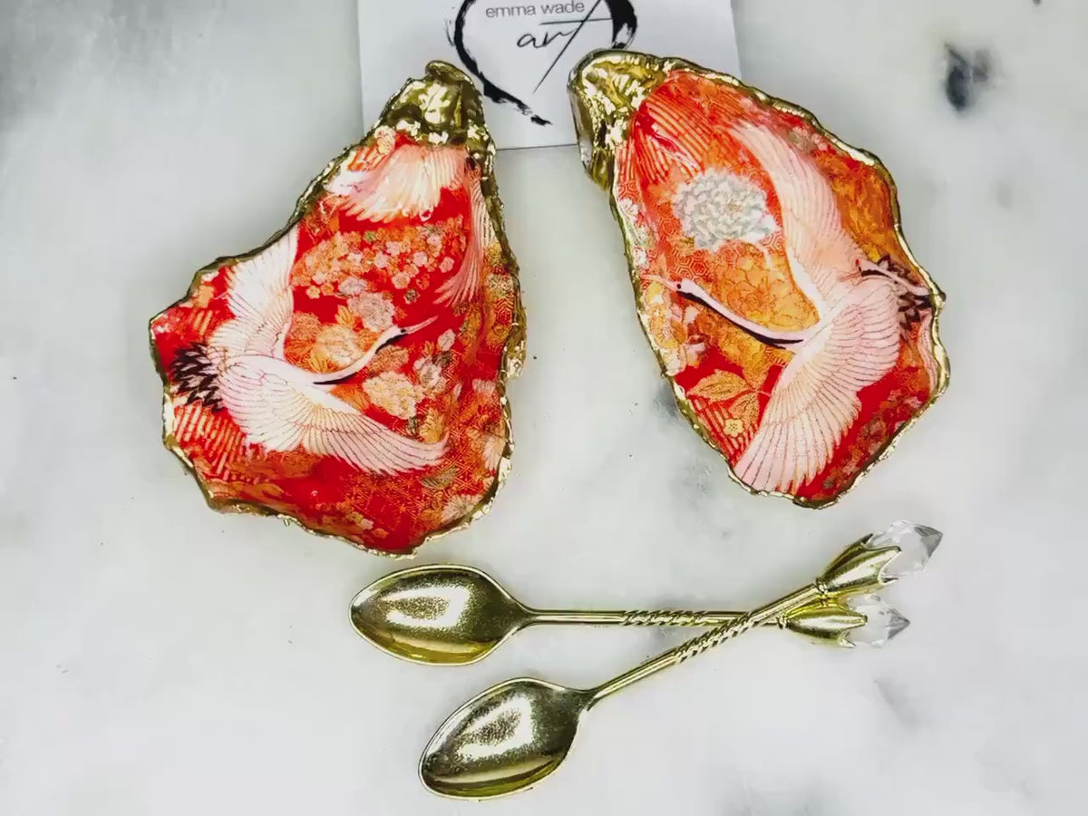 Pair of Orange Flamingo Japanese Uk Oyster Salt and Pepper Set, Shell Salt Gift, Shell Cruet Set, Coastal decor