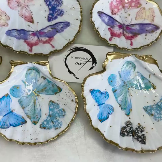 Butterfly Scallop Shell Trinket Dish | Pink or Blue Butterfly Ring Holder | Gold Leaf Jewellery Tray | Coastal Decor Gift | UK Handmade