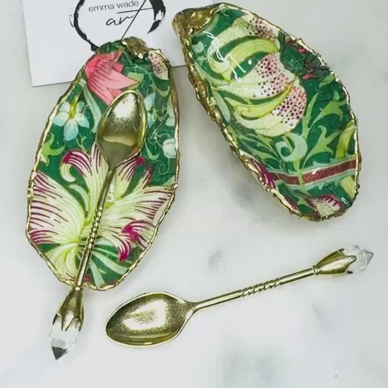 William Morris Leicester Oyster Shell Salt Pepper Dishes | Gilded Gold Leaf Cruet Set, Dorset Coastal Decor, Table Decor, Host Gift