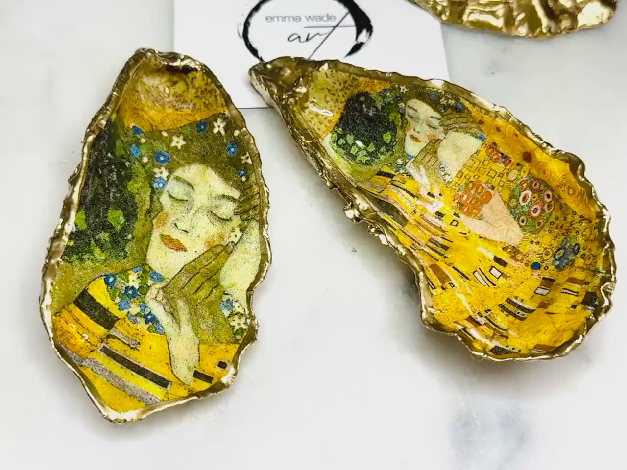 Gustav Klimt The Kiss Dorset Oyster Trinket Dish | Gold Leaf Shell Jewellery Holder | Romantic Coastal Gift | 2 Designs Available